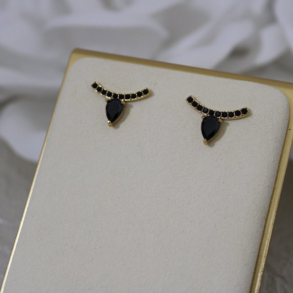 18K Gold Plated Black Rhinestone Stud Earrings - Picture 1 of 4